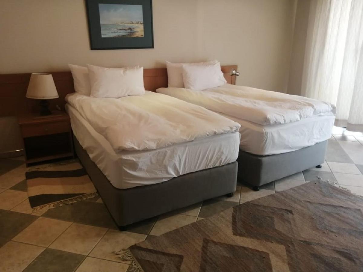 Hotel Pension Palmquell Klein Windhoek Dış mekan fotoğraf